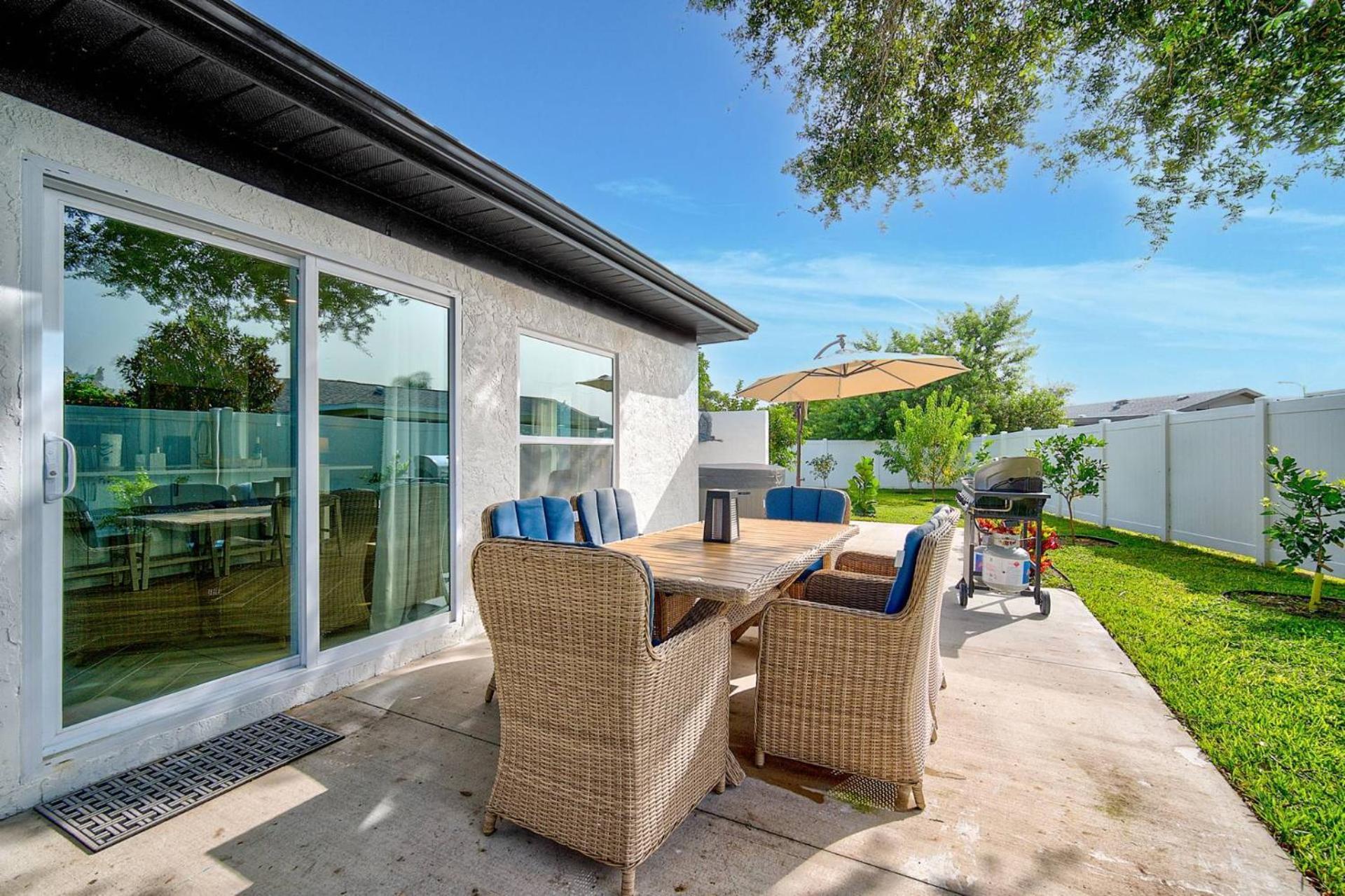 Tranquil Breeze Villa Bradenton Eksteriør bilde